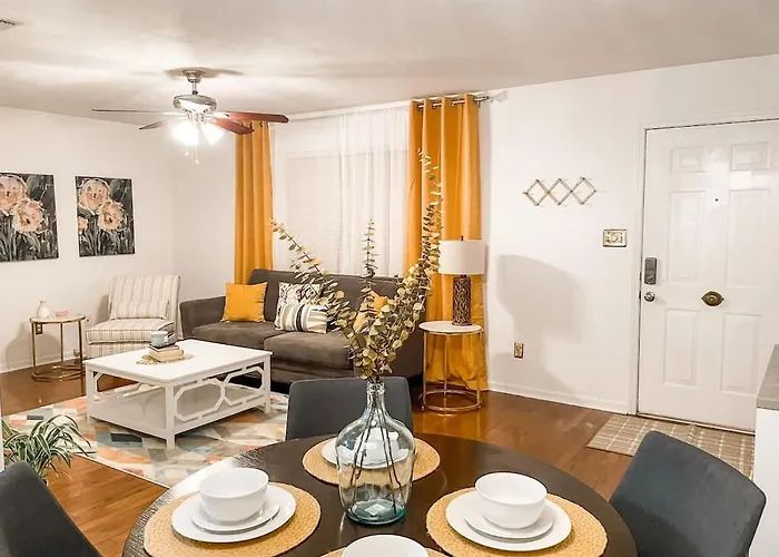 Tally Town Gem 2bdr 2 Ba Townhome * Tallahassee