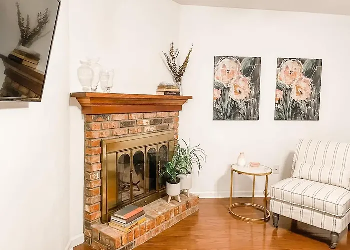 Tally Town Gem 2bdr 2 Ba Townhome Tallahassee